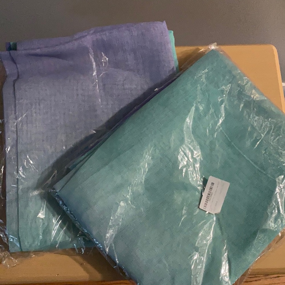 Hombre 2-Panel Sheer Curtain Bundle (2 Sets)